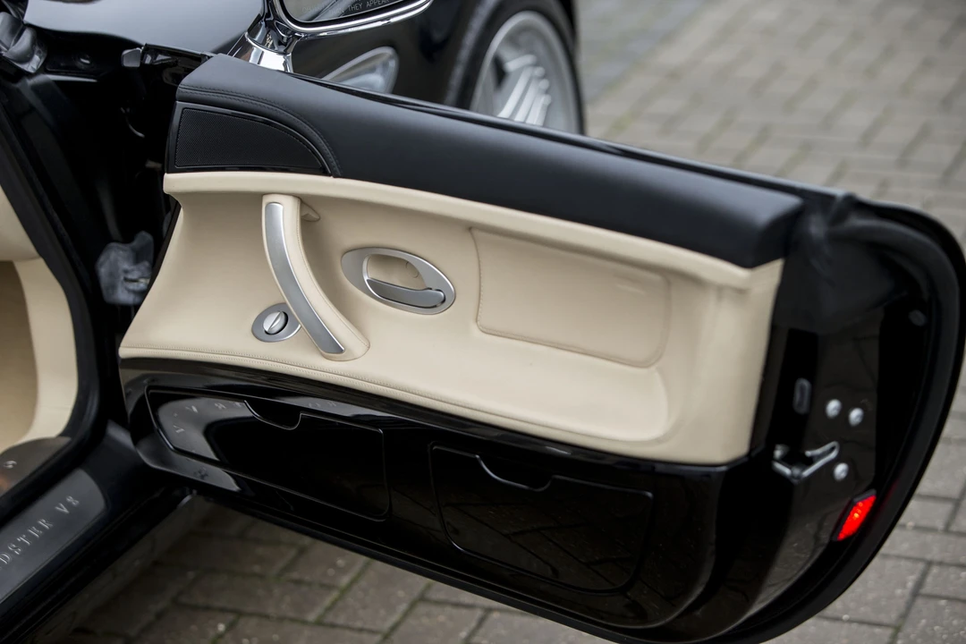 BMW Z8 - Image 22 of 31