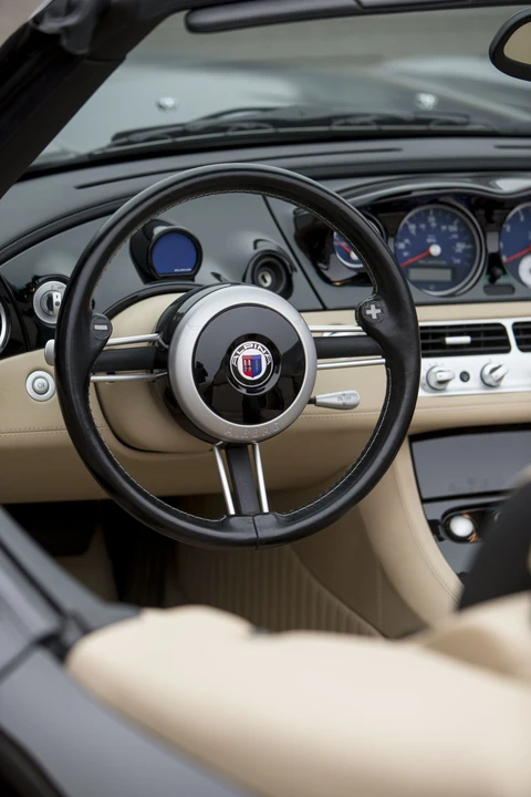 BMW Z8 - Image 11 of 31