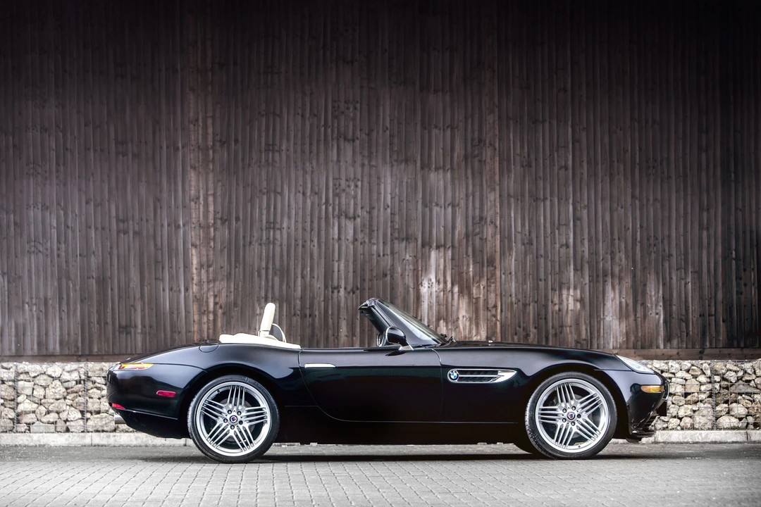 BMW Z8 - Image 3 of 31