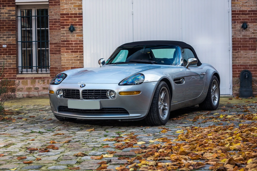 BMW Z8 - Image 2 of 30