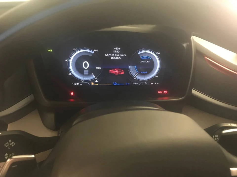 2016 BMW i8 - Image 10 of 15