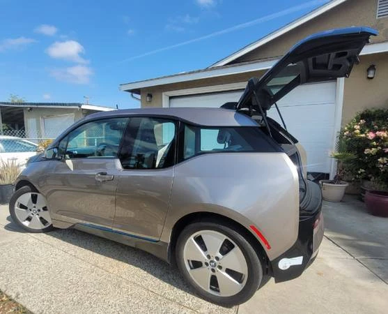 2014 BMW i3 - Image 10 of 15