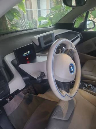 2014 BMW i3 - Image 12 of 15