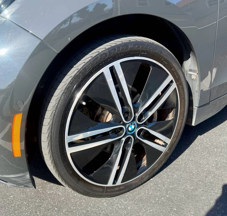 2015 BMW i3 - Image 4 of 14