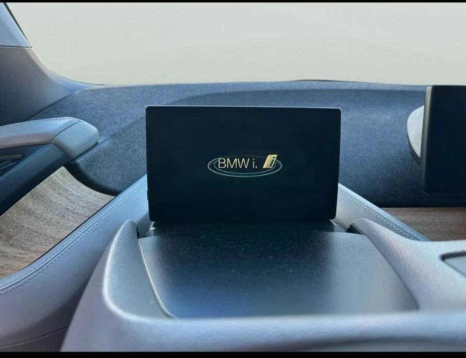 2016 BMW i3 - Image 4 of 8