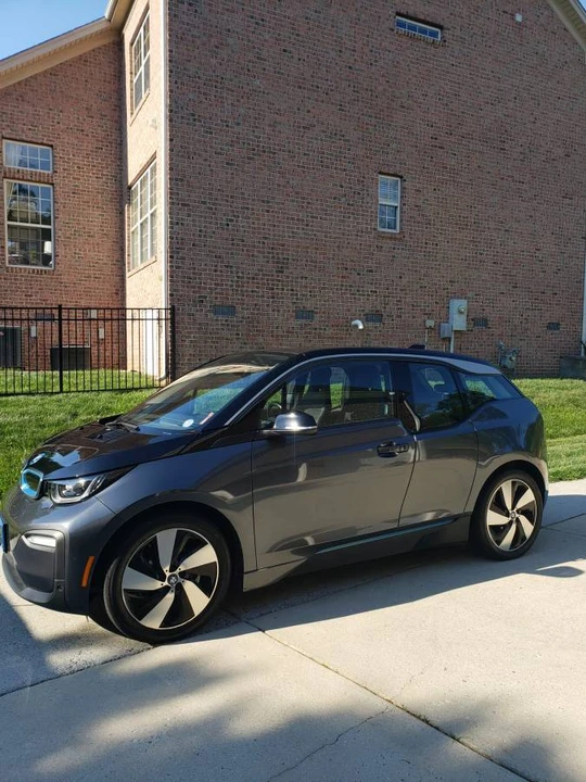 2019 BMW i3 - Image 10 of 11