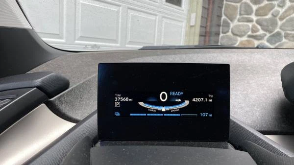 2021 BMW i3 - Image 15 of 18