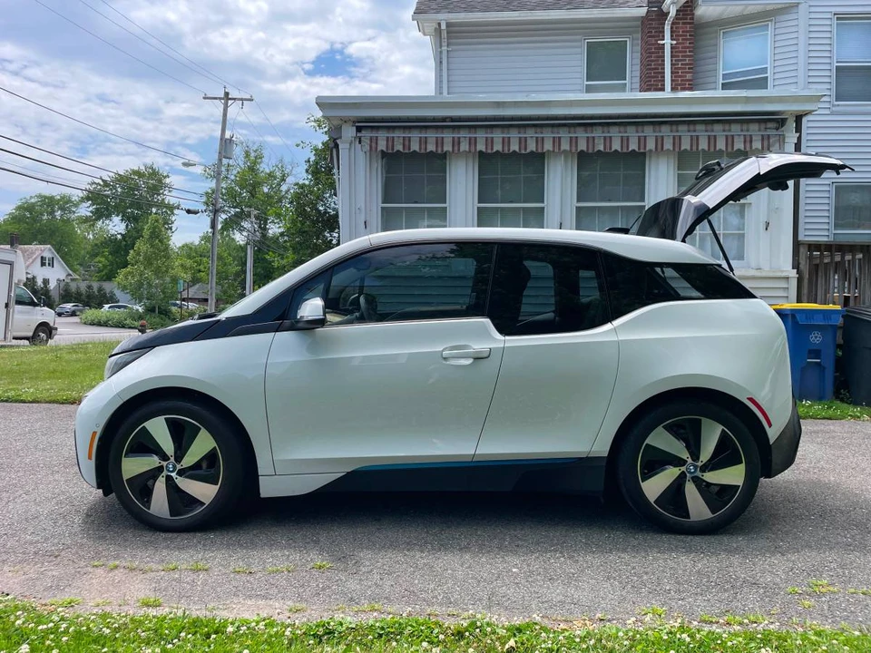 2014 BMW i3 - Image 6 of 10