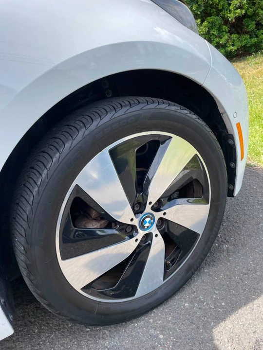 2014 BMW i3 - Image 4 of 10