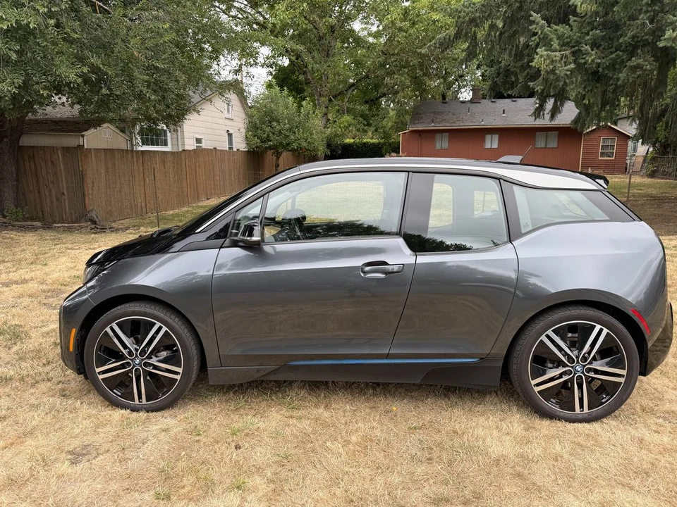 2020 BMW i3 - Image 2 of 5