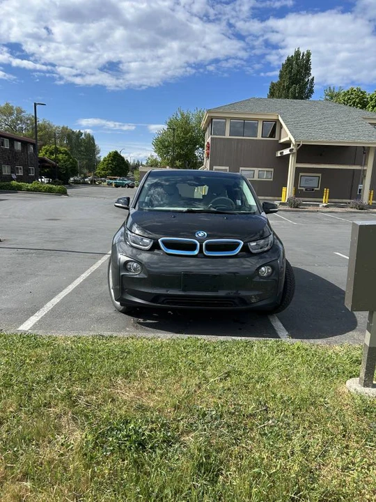 2015 BMW i3 - Image 6 of 11