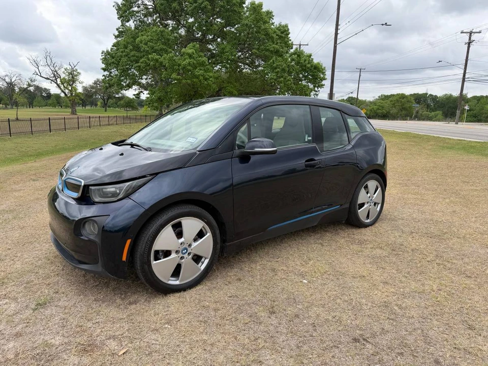 2014 BMW i3 - Image 20 of 24