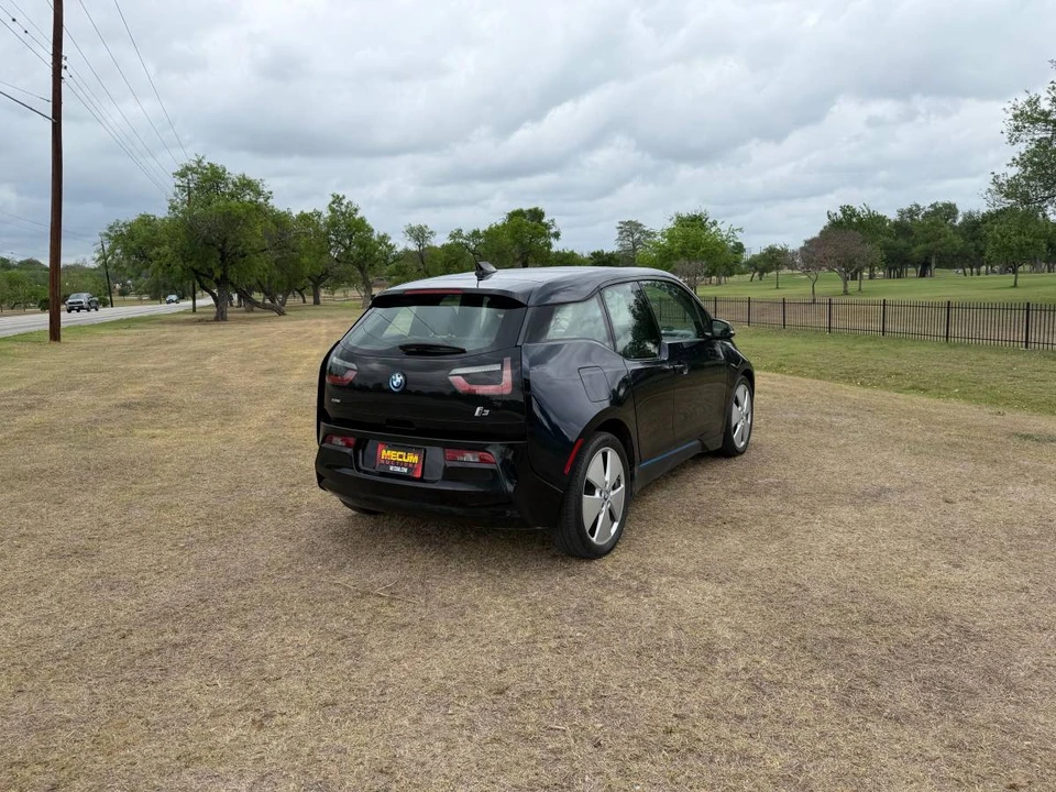 2014 BMW i3 - Image 13 of 24