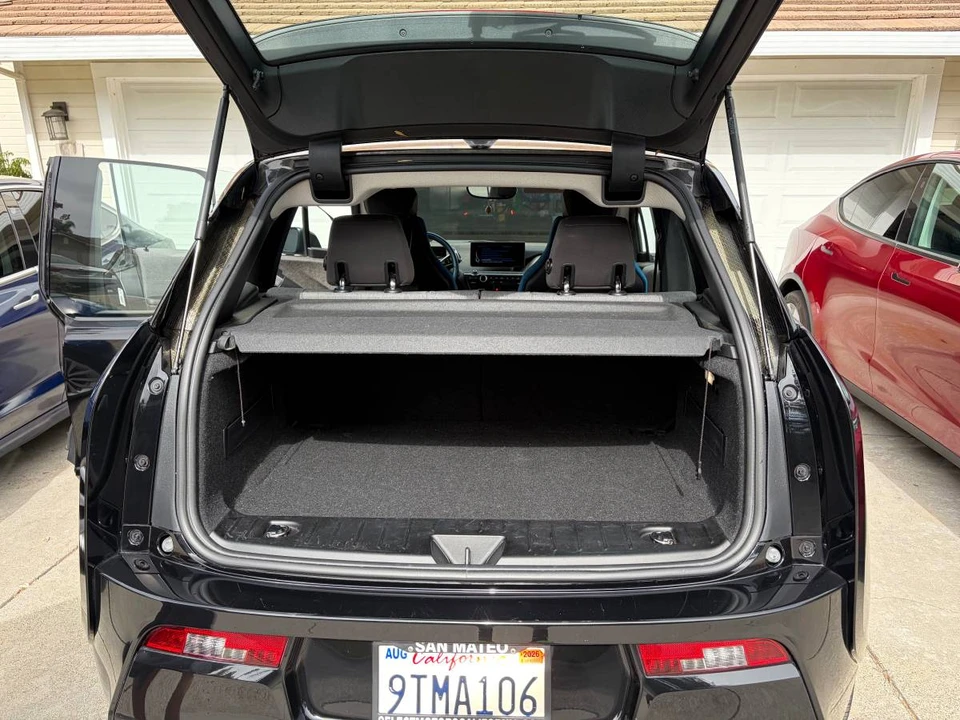 2016 BMW i3 - Image 8 of 8