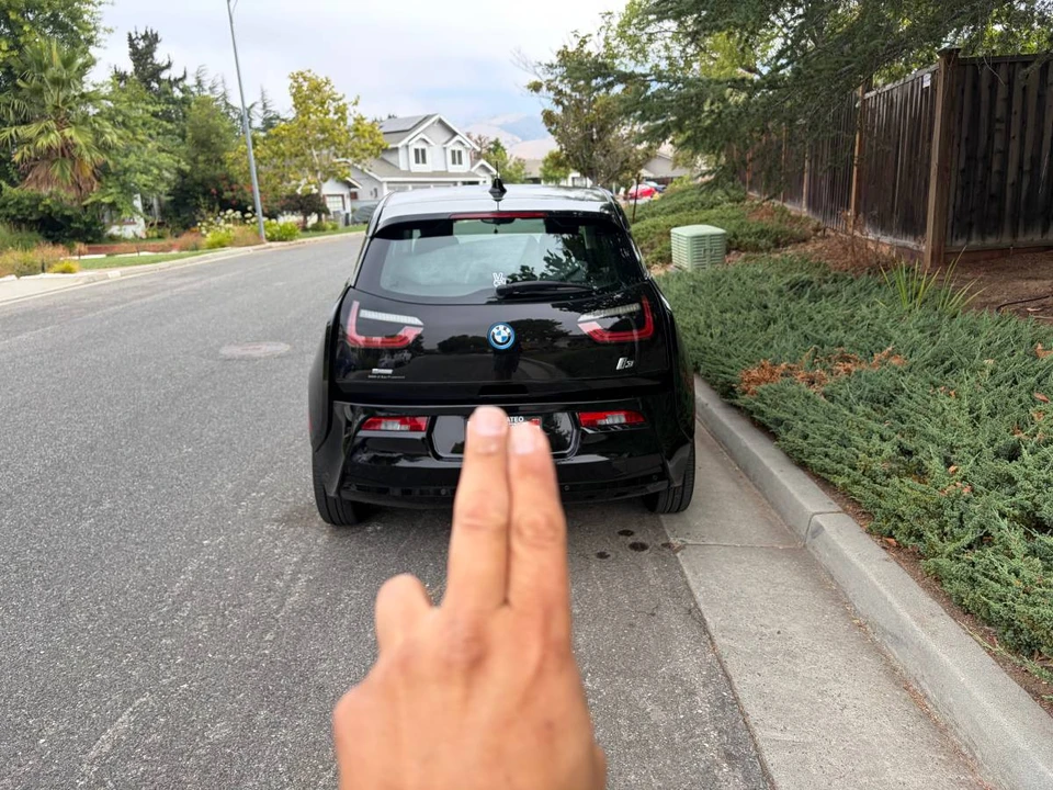 2016 BMW i3 - Image 4 of 8