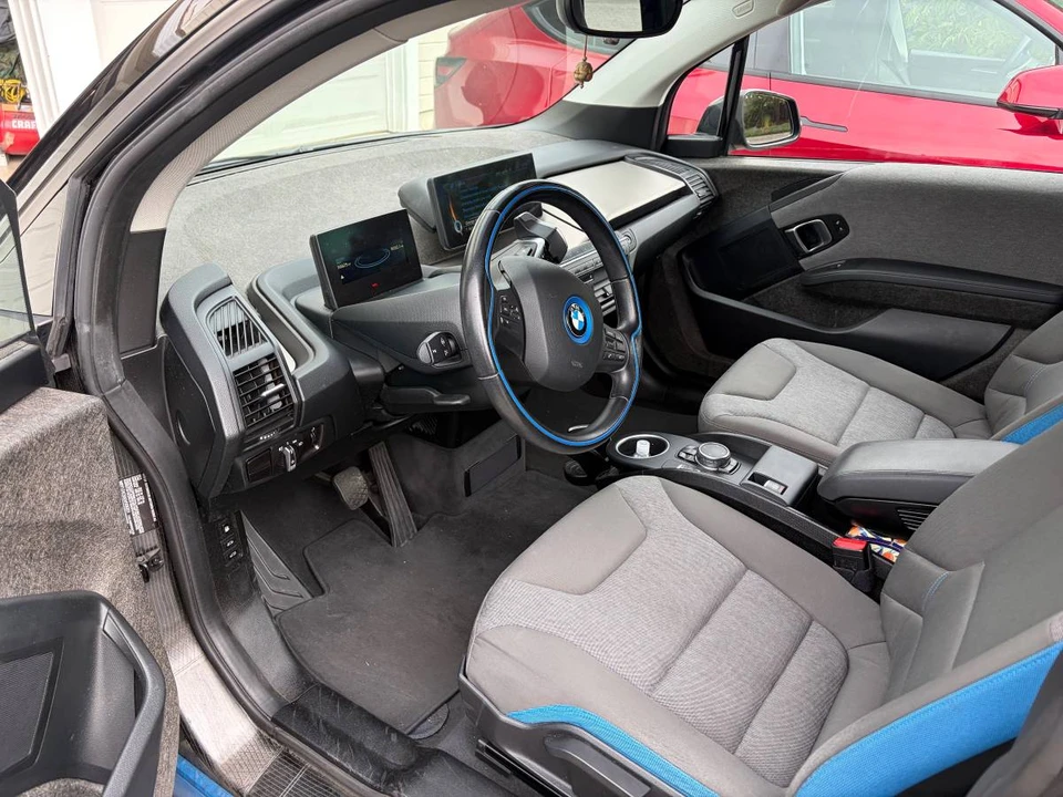 2016 BMW i3 - Image 5 of 8
