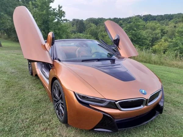 2019 BMW i8 - Image 7 of 15