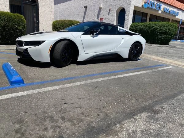 2019 BMW i8 - Image 5 of 11