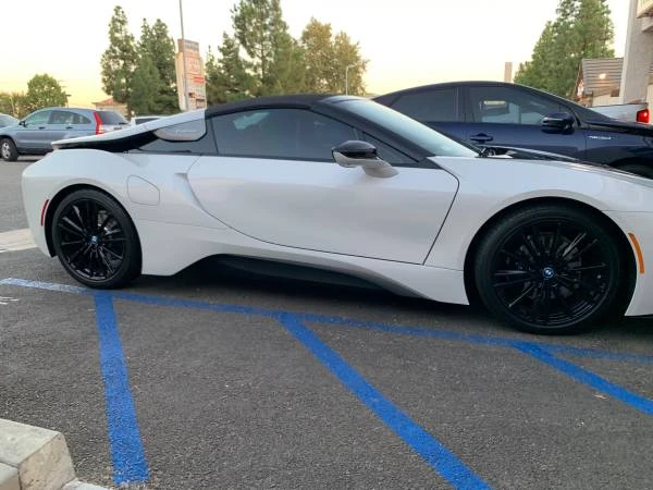 2019 BMW i8 - Image 7 of 11