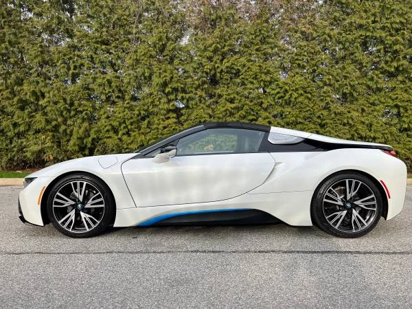 2019 BMW i8 - Image 5 of 19