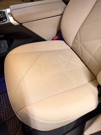 2024 BMW I20 iX - Image 7 of 12