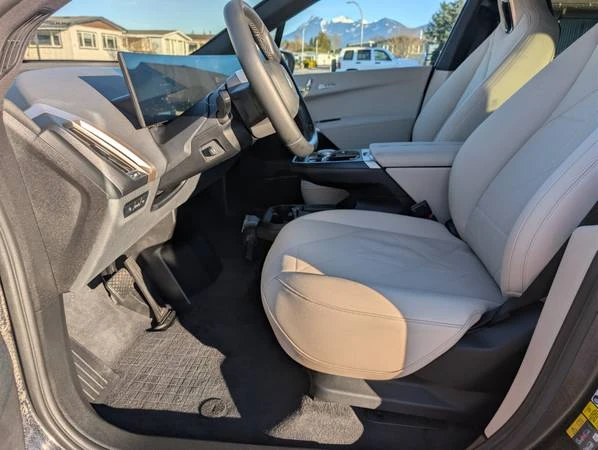 2023 BMW I20 iX - Image 9 of 21