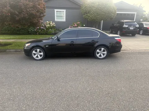 2007 BMW 525xi Sedan