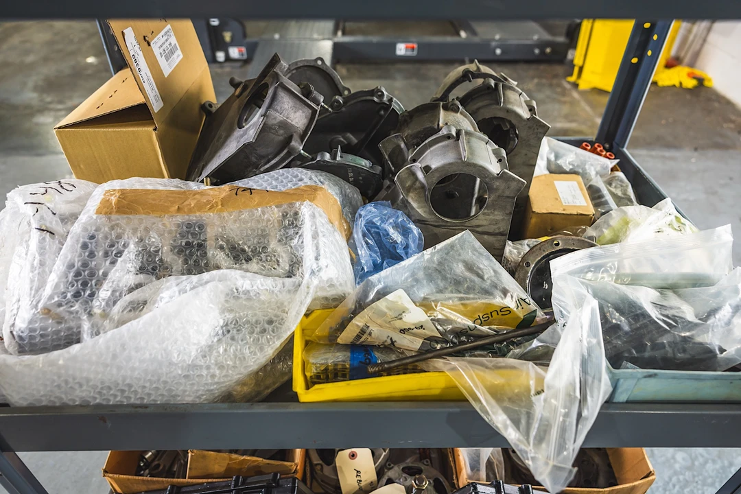 9999 Parts & Memorabilia Mechanical Components - Image 15 of 31