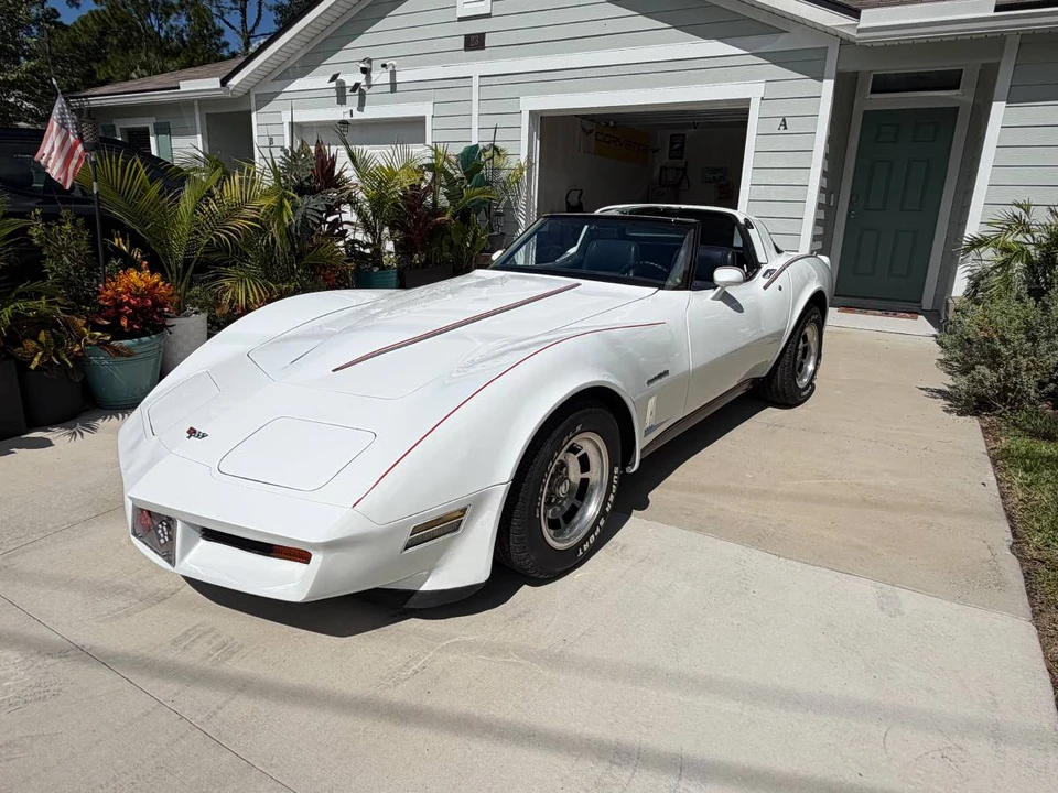 1982 Chevrolet Corvette C3 - Image 4 of 24