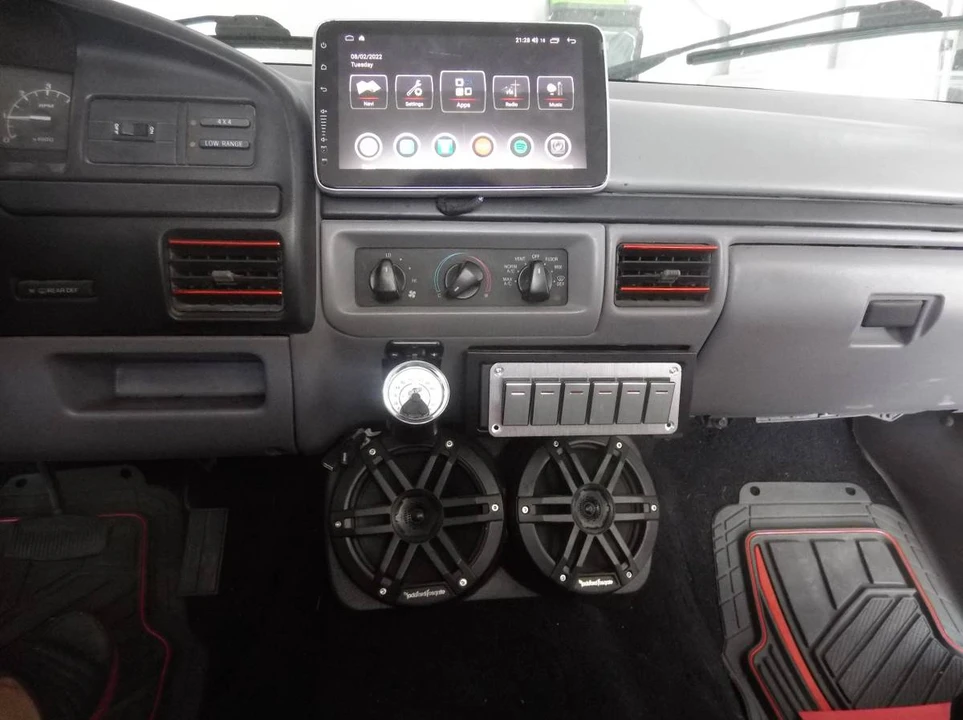 1996 Ford Bronco 5th Gen - Image 17 of 19