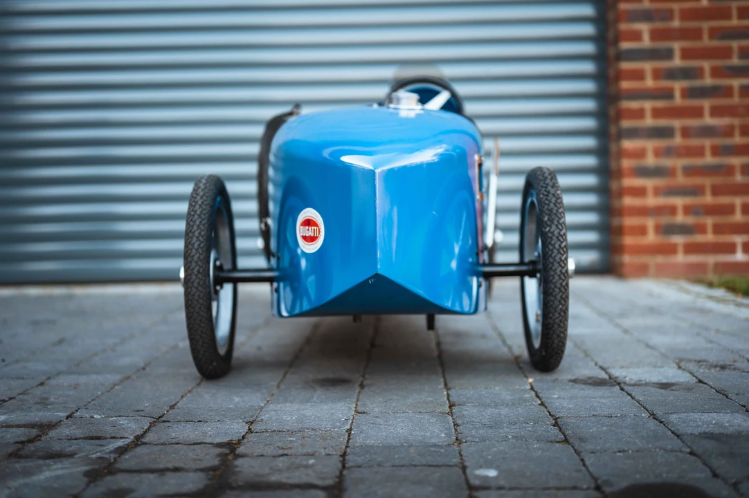 Bugatti - Image 6 of 28