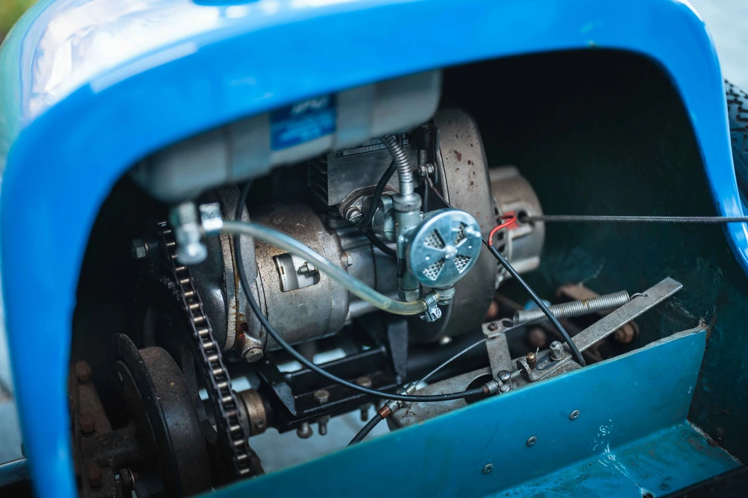 Bugatti - Image 26 of 28