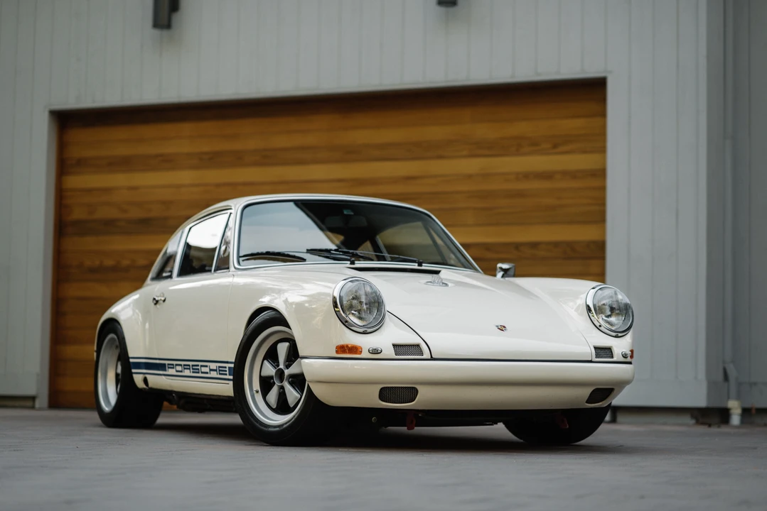 1974 Porsche 911 F-Body LWB - Image 2 of 31