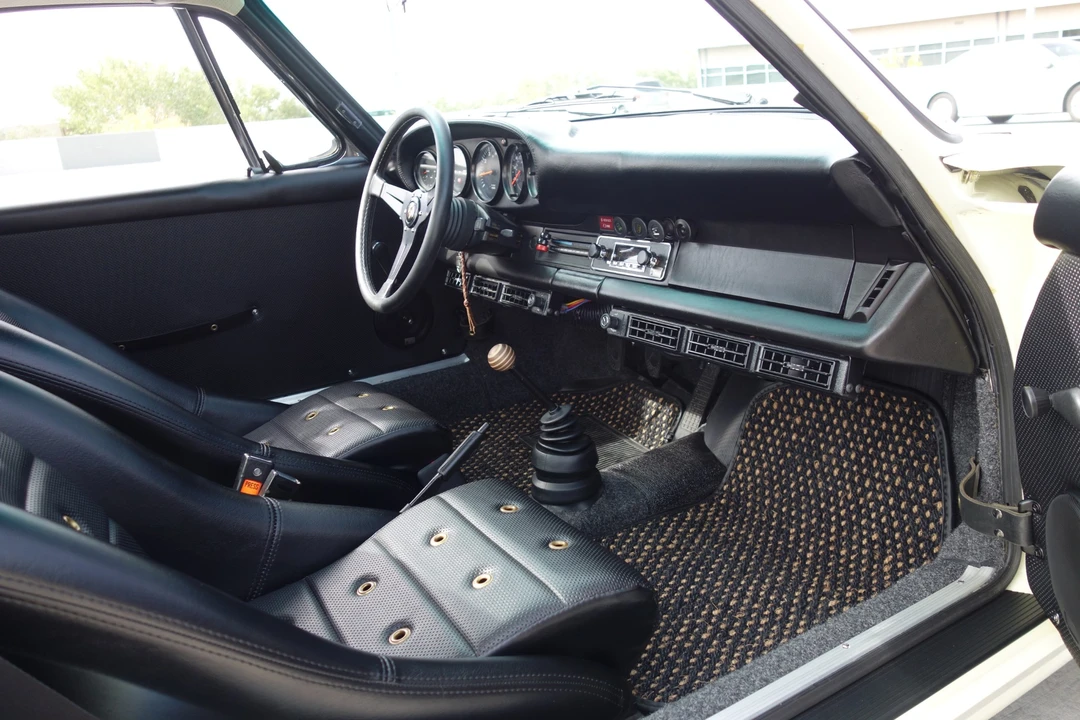 1981 Porsche 911 Carrera SC - Image 29 of 31