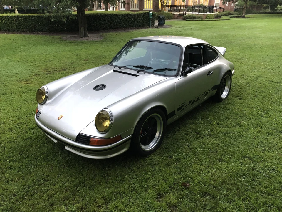 1984 Porsche 911 Carrera 3.2 - Image 16 of 31