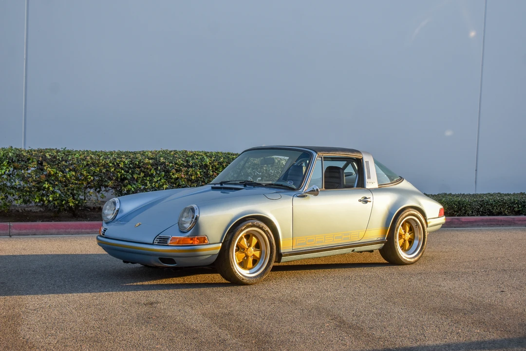 1984 Porsche 911 Carrera 3.2 - Image 15 of 31