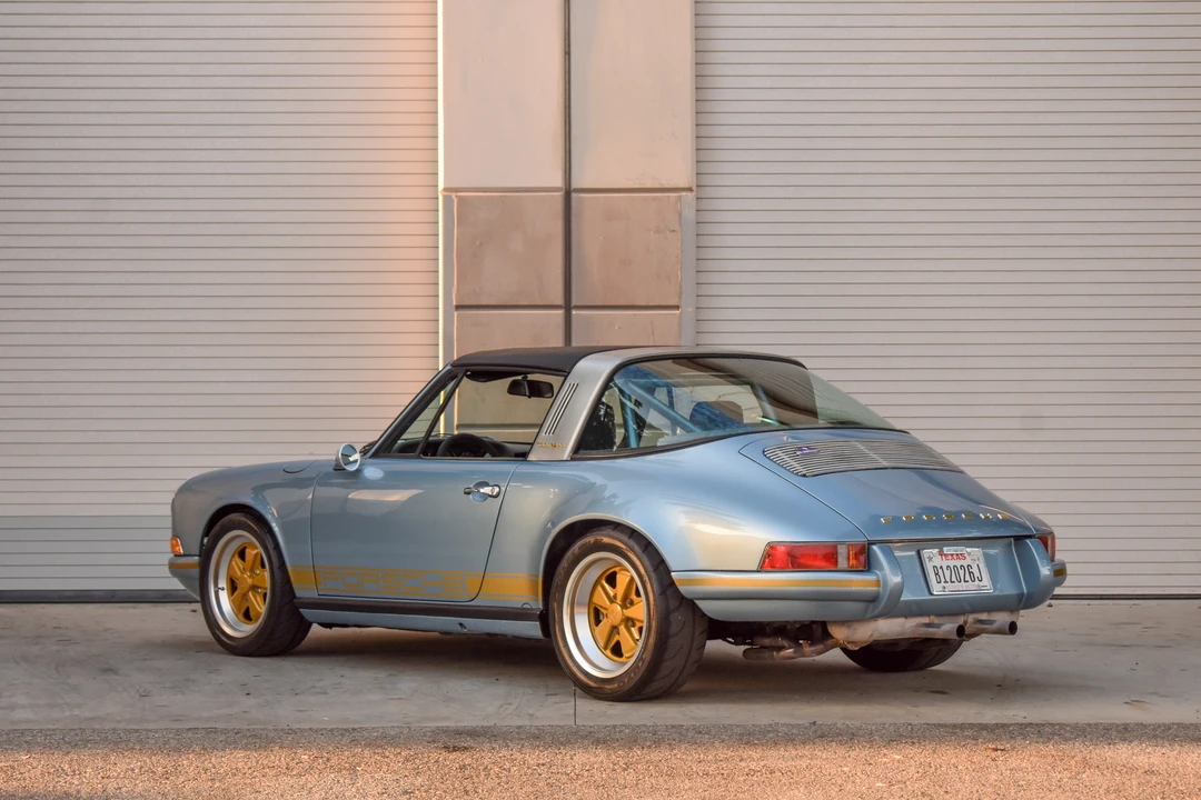 1984 Porsche 911 Carrera 3.2 - Image 27 of 31