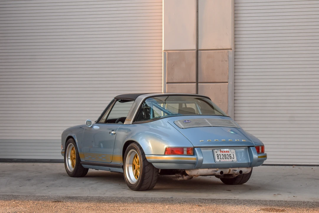 1984 Porsche 911 Carrera 3.2 - Image 26 of 31