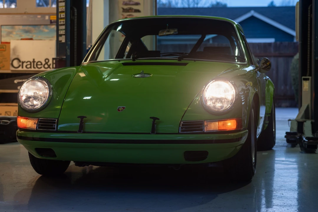 1984 Porsche 911 Carrera 3.2 - Image 11 of 31