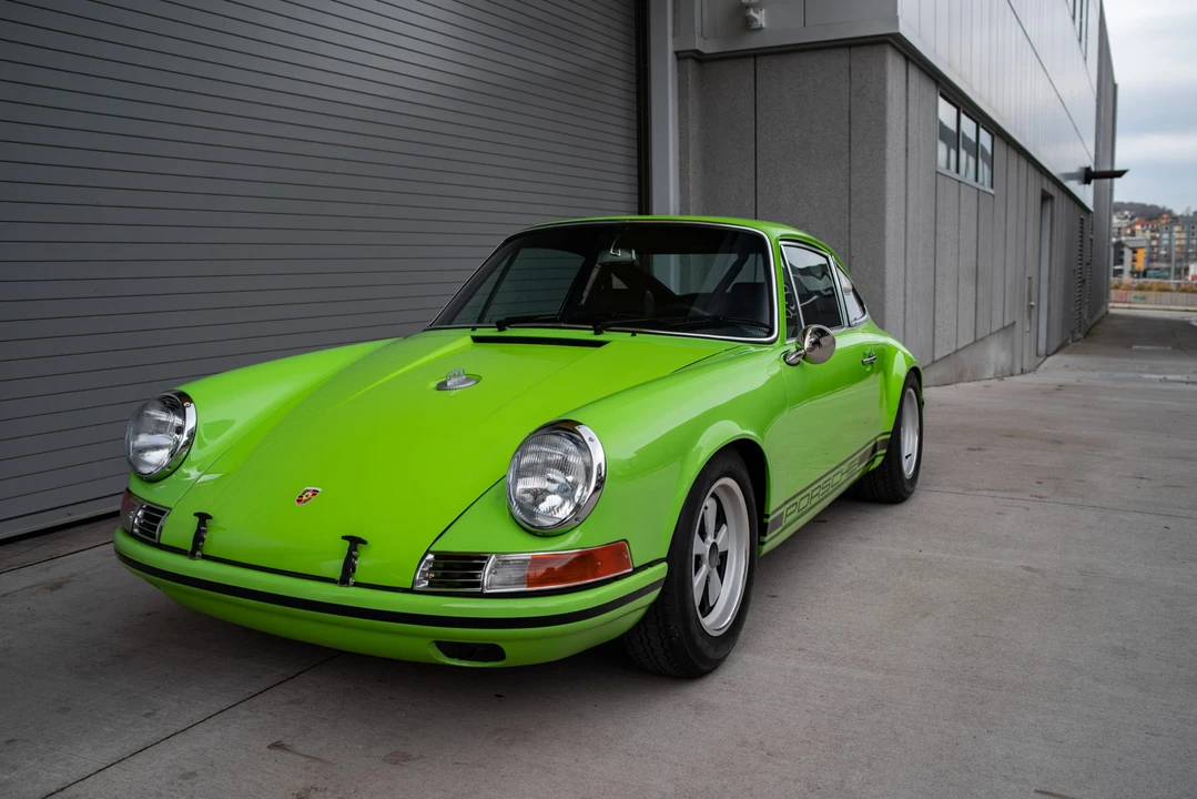1984 Porsche 911 Carrera 3.2 - Image 14 of 31