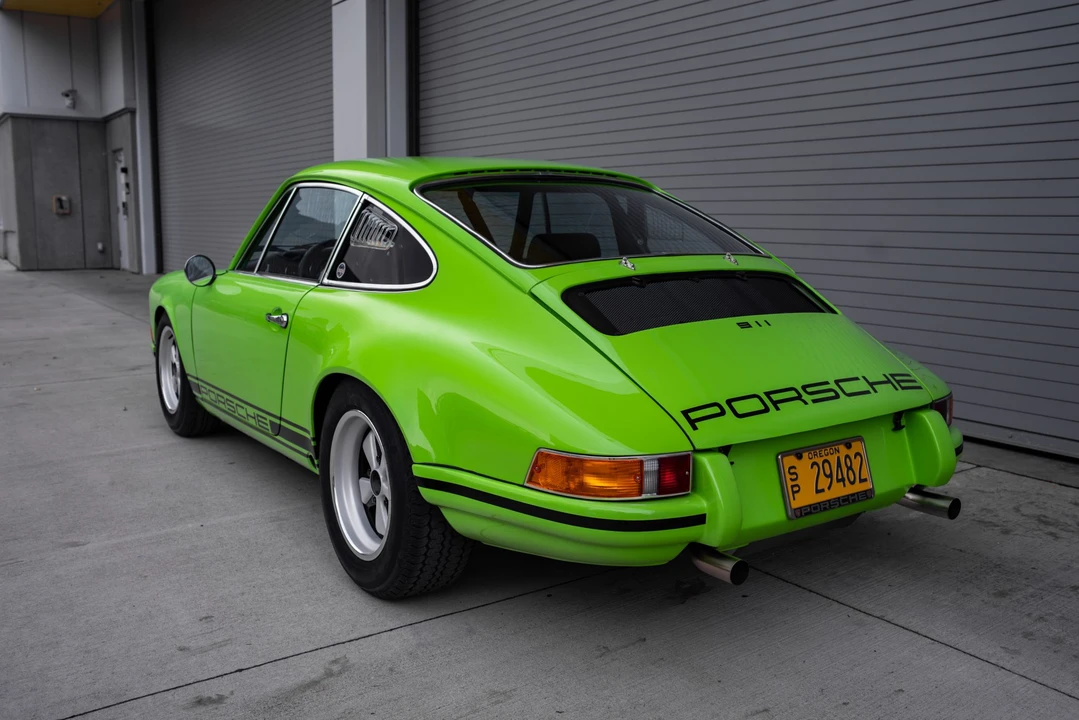 1984 Porsche 911 Carrera 3.2 - Image 17 of 31