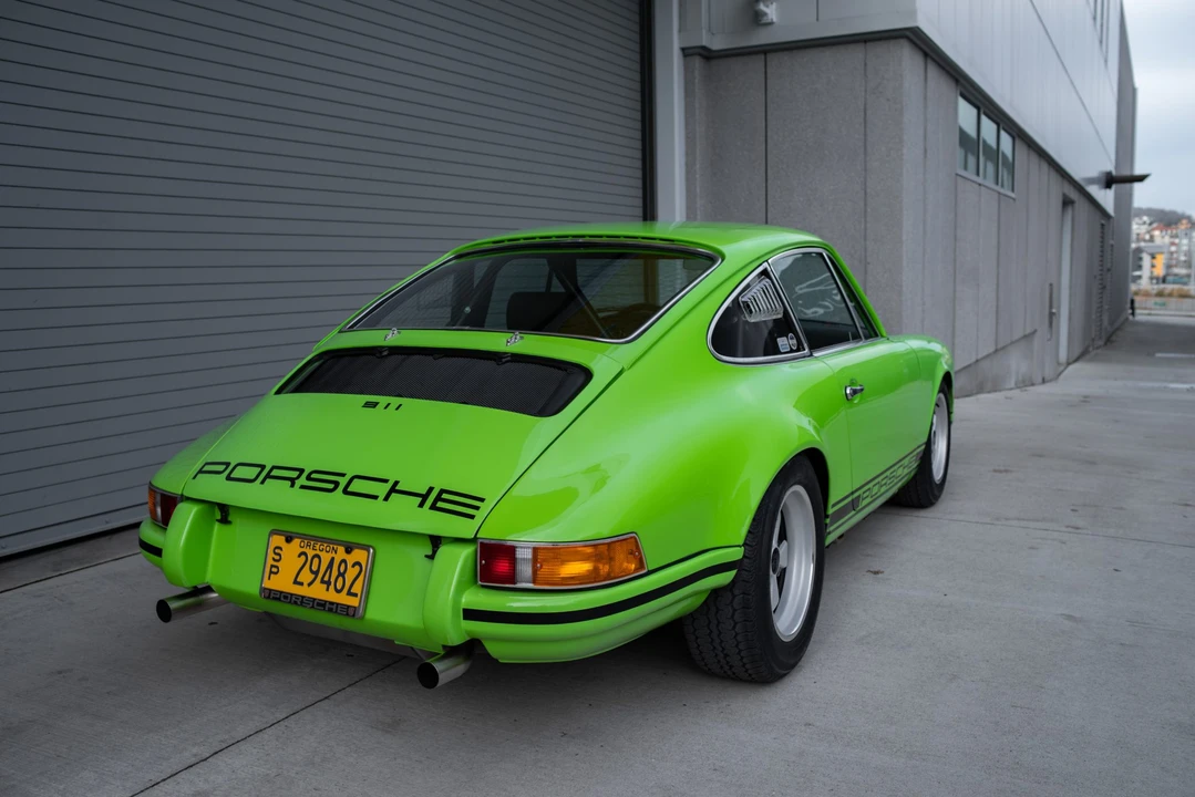 1984 Porsche 911 Carrera 3.2 - Image 2 of 31