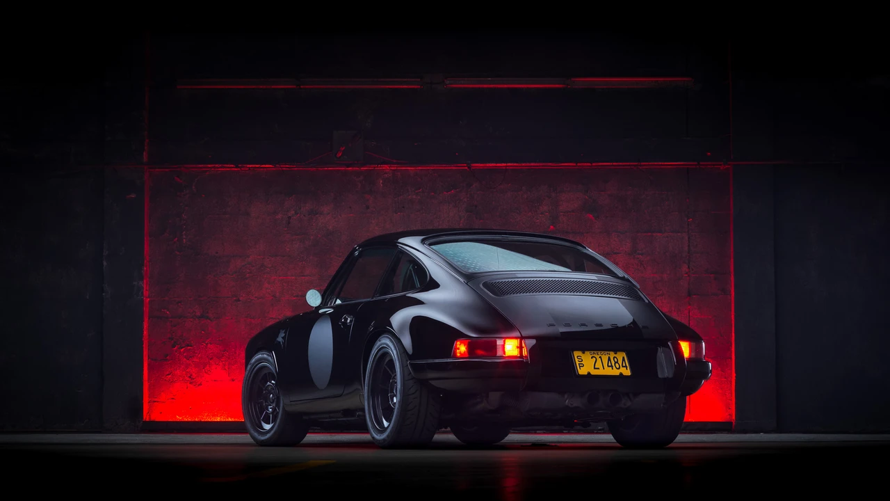 1985 Porsche 911 Carrera 3.2 - Image 10 of 31