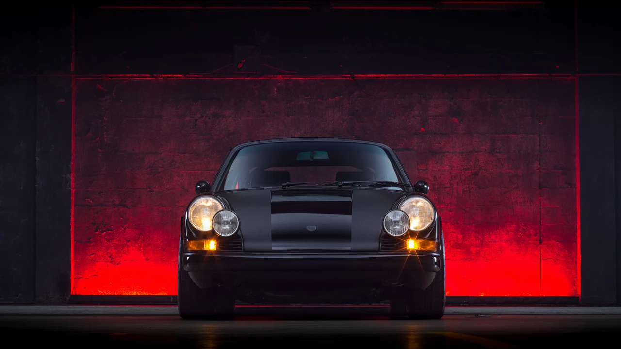 1985 Porsche 911 Carrera 3.2 - Image 5 of 31