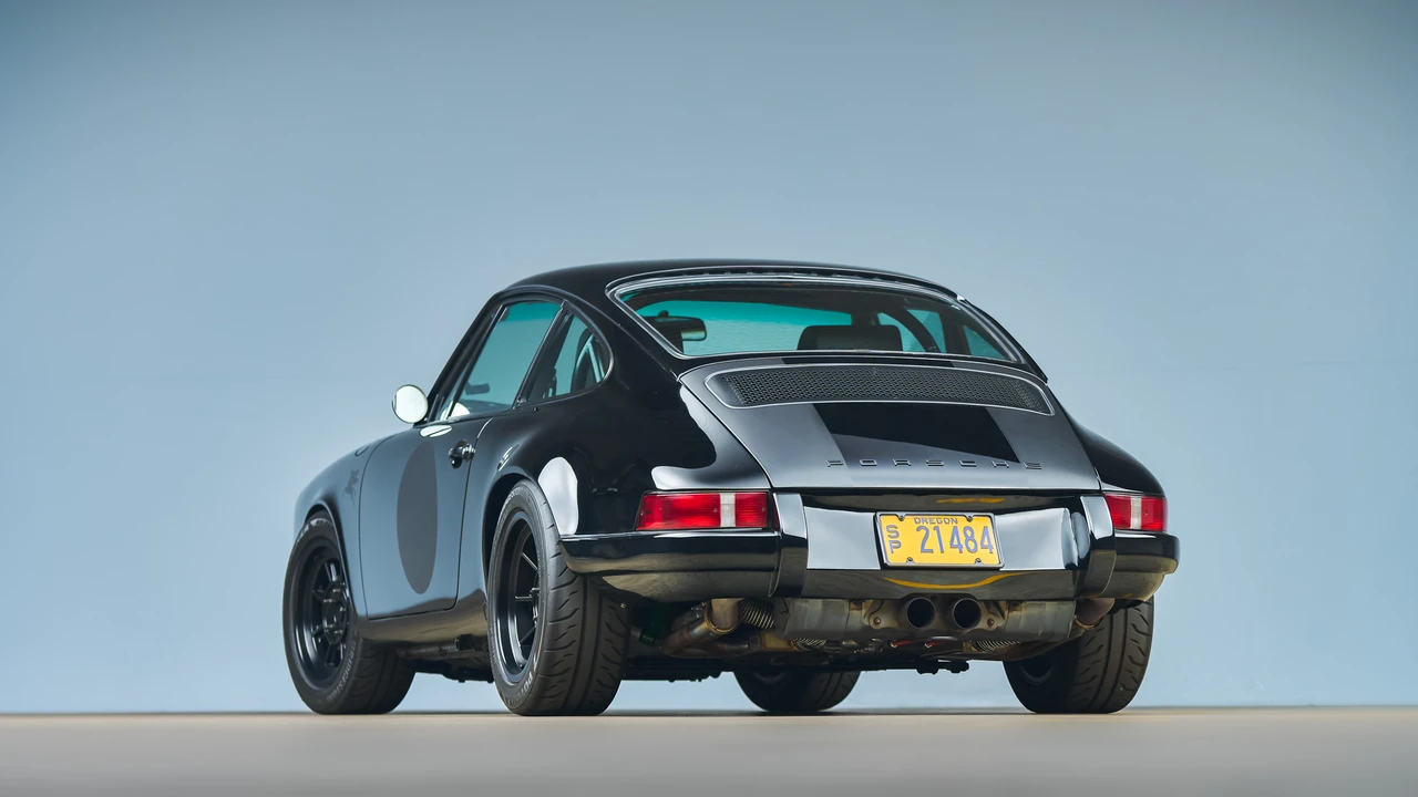 1985 Porsche 911 Carrera 3.2 - Image 17 of 31