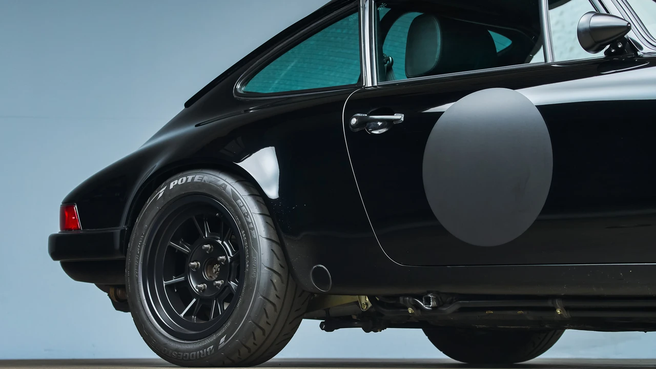 1985 Porsche 911 Carrera 3.2 - Image 29 of 31
