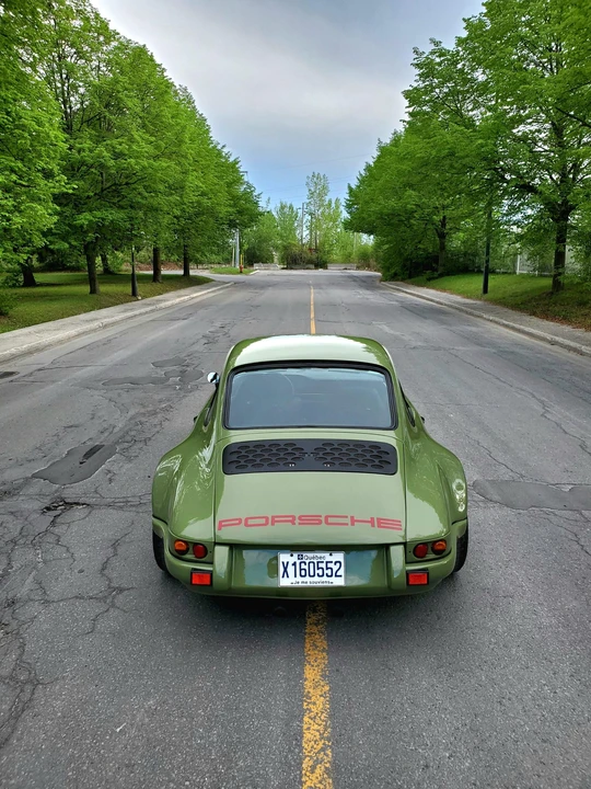 1985 Porsche 911 Carrera 3.2 - Image 28 of 31