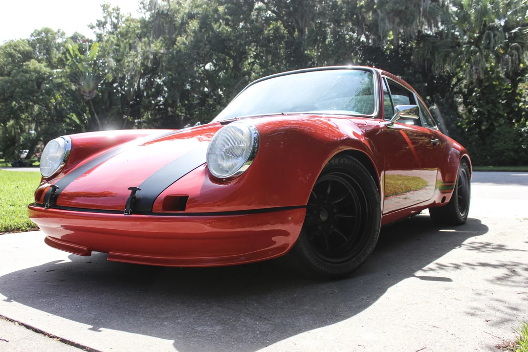1985 Porsche 911 Carrera 3.2 - Image 3 of 31