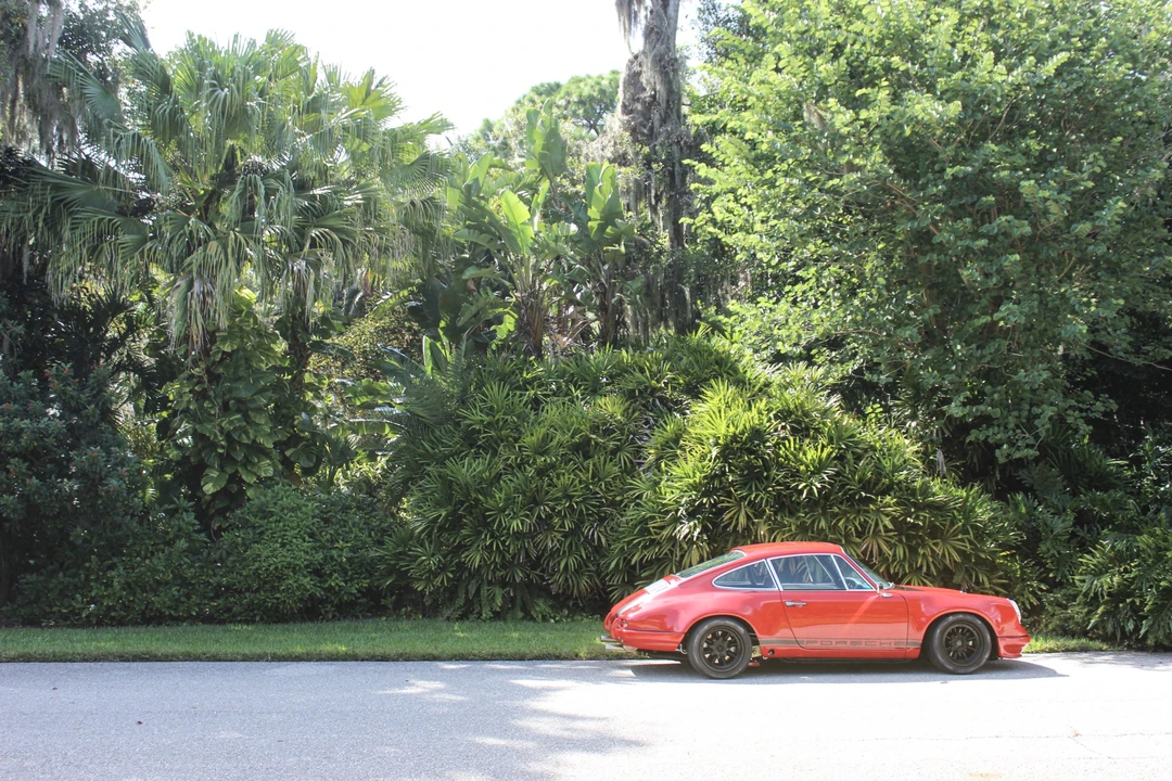 1985 Porsche 911 Carrera 3.2 - Image 12 of 31