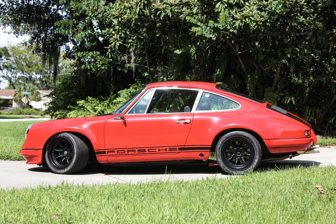 1985 Porsche 911 Carrera 3.2 - Image 24 of 31